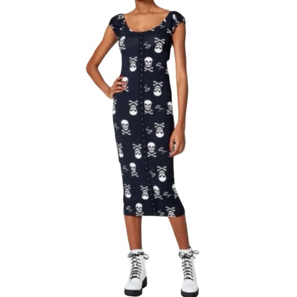 Betsey Johnson Skull and Bones Snap Dress